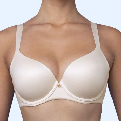 Für ein Tragegefühl, das dir Raum zum Atmen gibt, ganz ohne Kompromisse. ❤️, #royalloungeintimates #lingerie #underwear #bhs Für ein Tragegefühl, das dir Raum zum Atmen gibt, ganz ohne Kompromisse. ❤️, #royalloungeintimates #lingerie #underwear #bhs